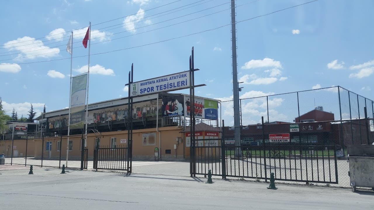 Behiç Erkin spor kompleksi 2