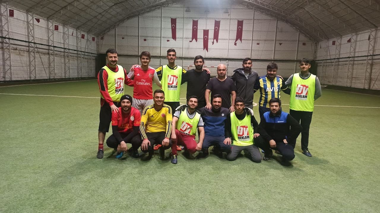 Kardeşler Halı Saha 5