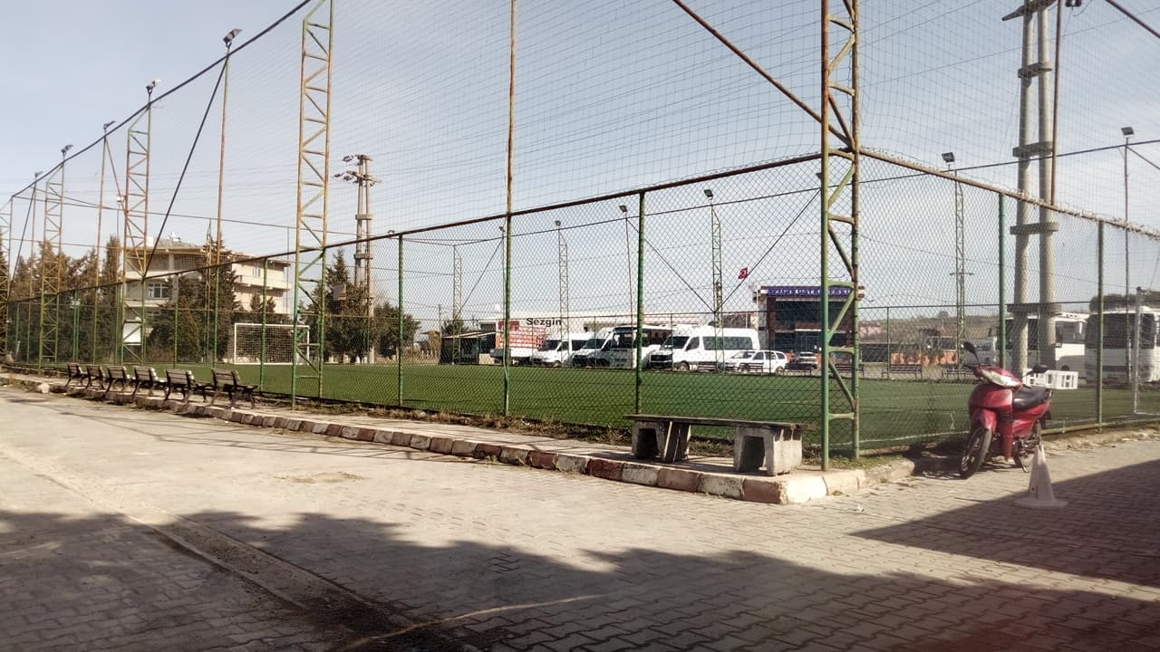 Velimeşe Halı Saha ve yemek Tesisleri 2