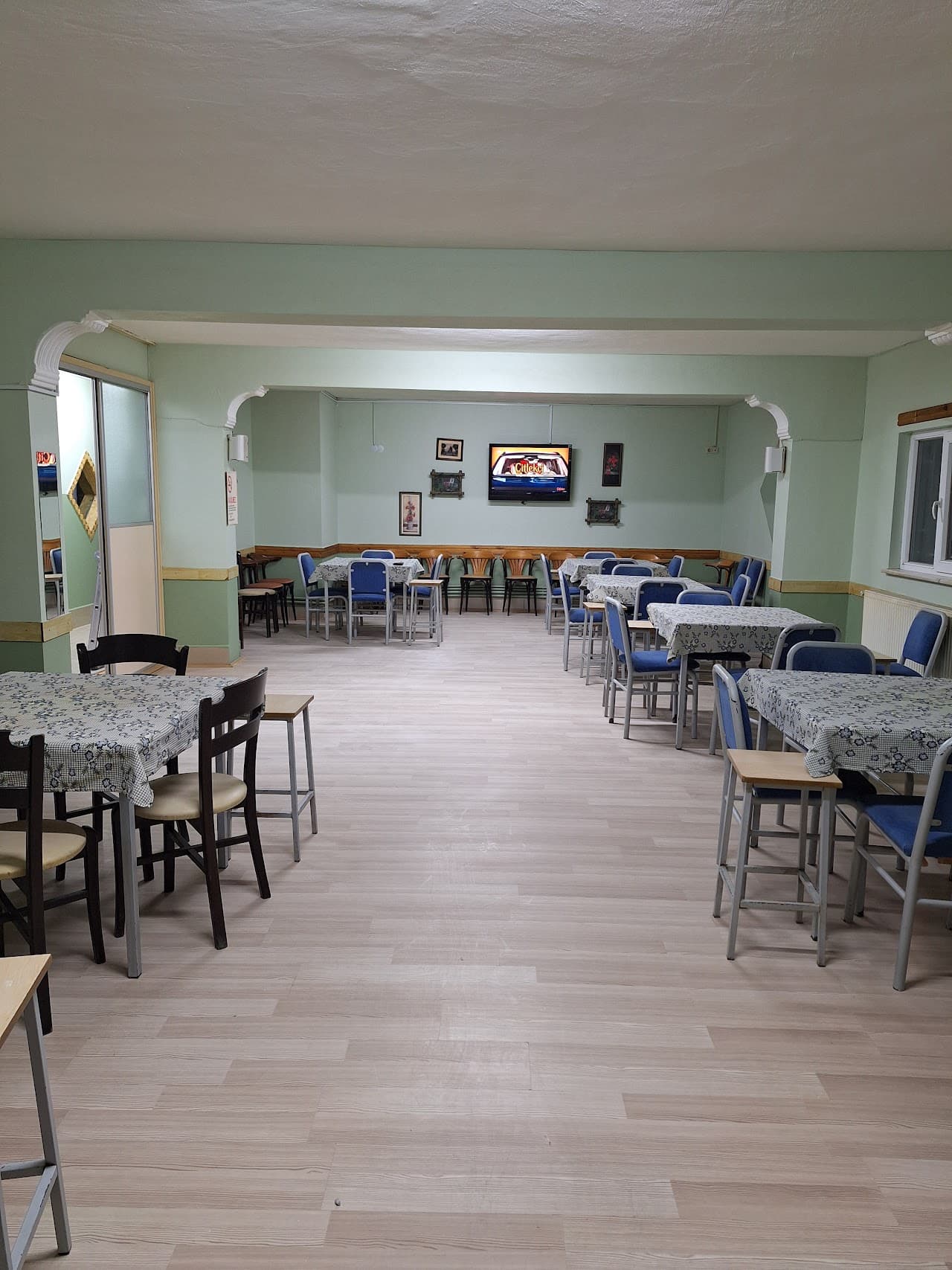 Es Form Halı Saha Ve Spor Tesisleri 2
