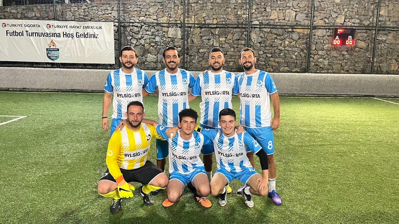 Cengiz Topel Spor Tesisleri 4