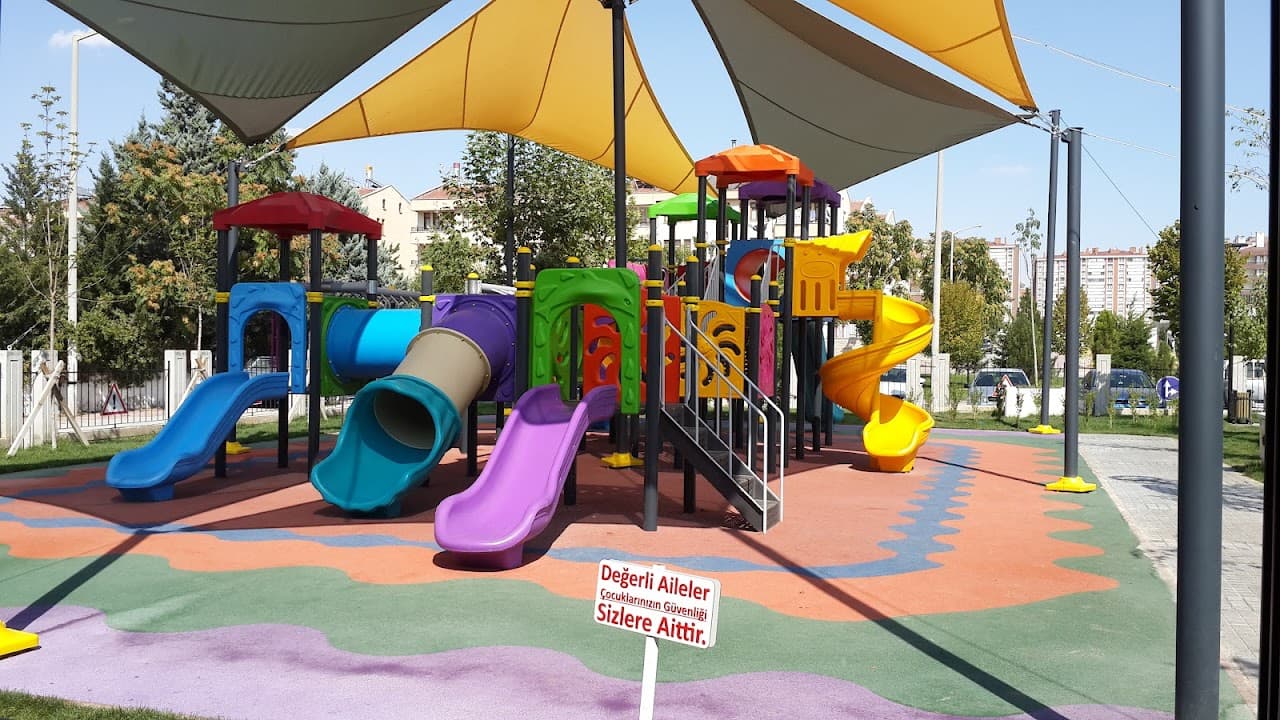 Sancak halı saha 4