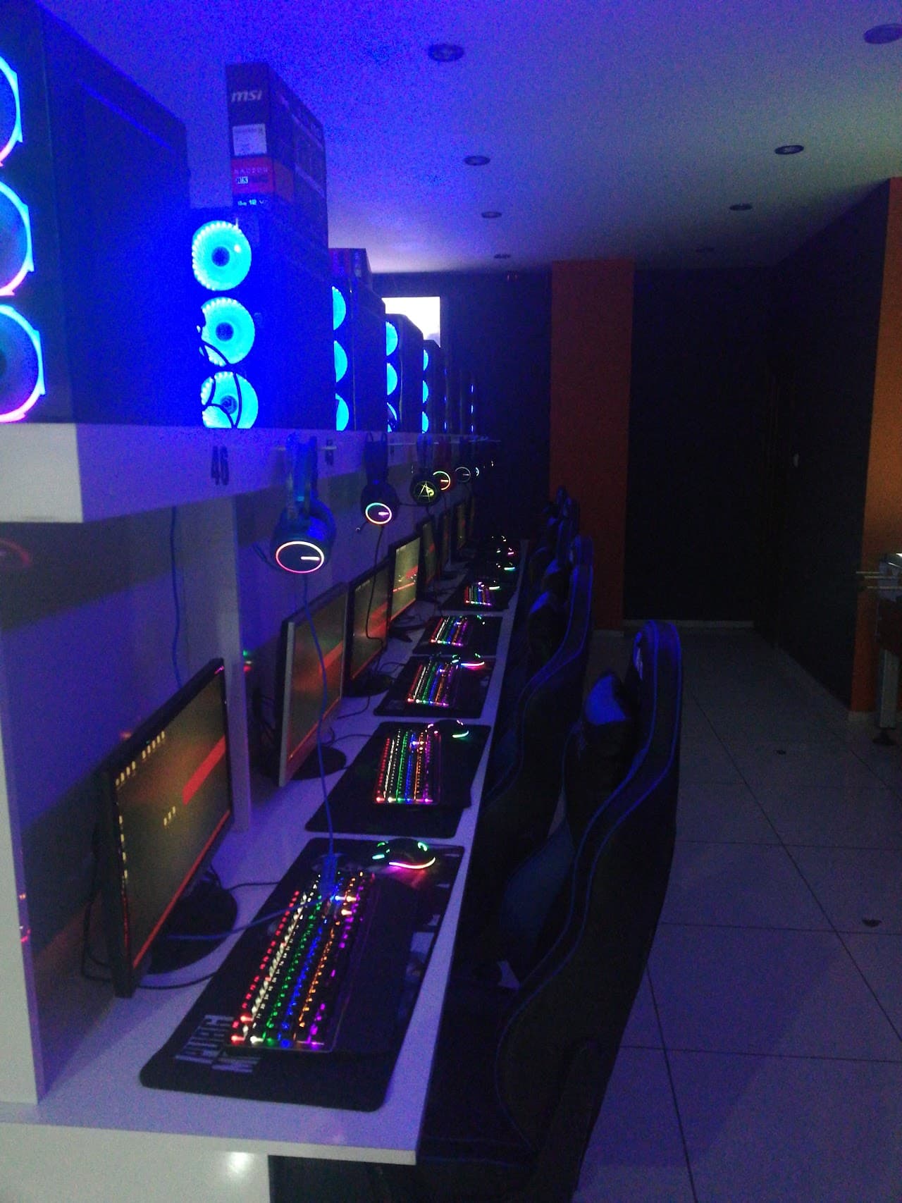 İNCİ İNTERNET PLAYSTATİON C@FE 2