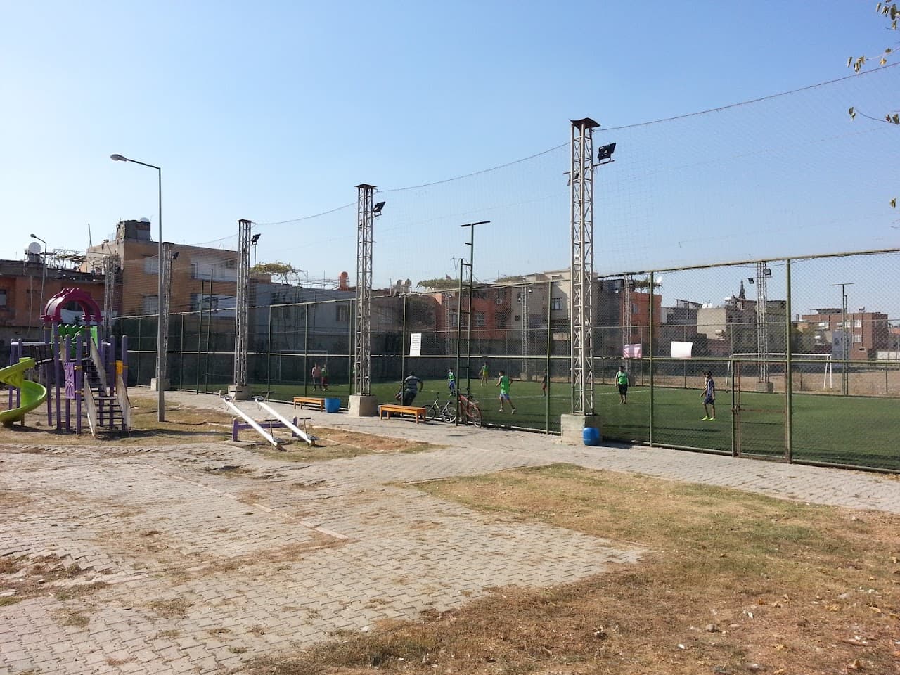 Halı Saha (4) 3