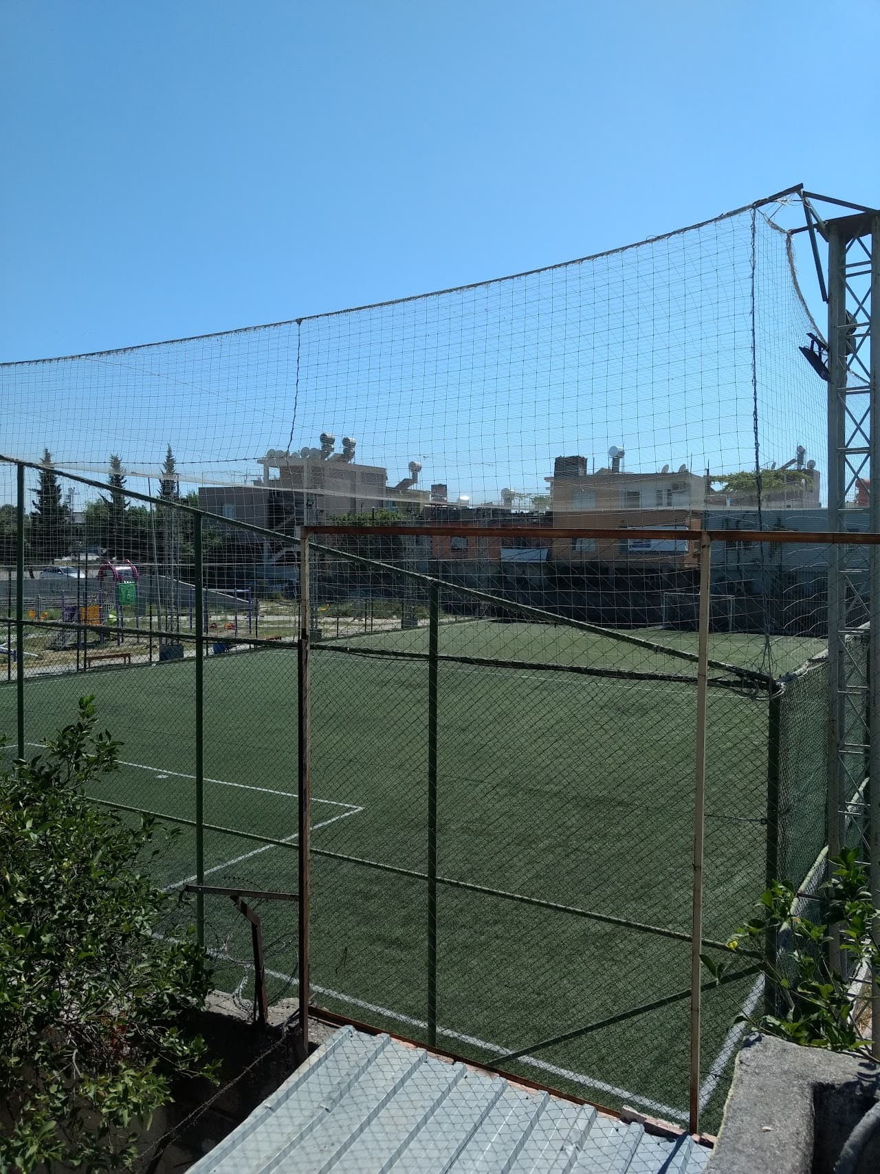 Halı Saha (4) 5
