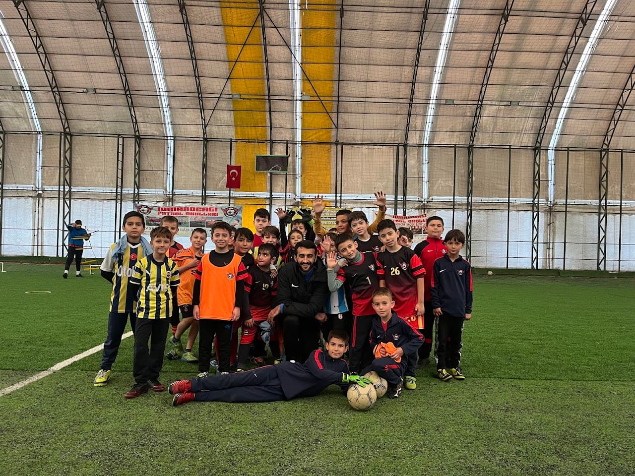 Çorlu end meslek lisesi halısaha ve Spor Kompleksi 3