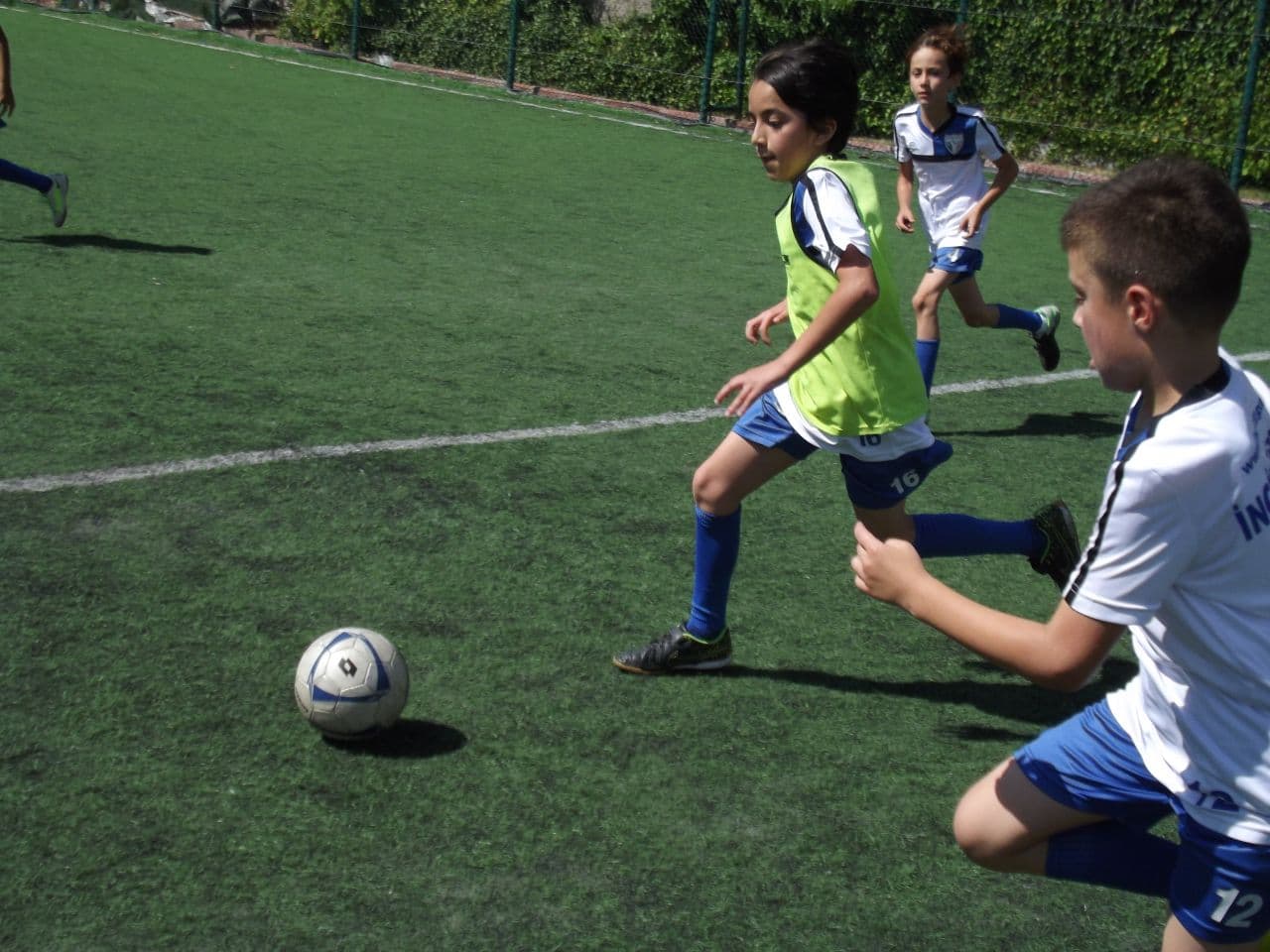 MAMAK ANKARA CİTY FUTBOL AKADEMİSİ (5-19 yaş kayıt) Lisanslı resmi maçlarda oyna 2