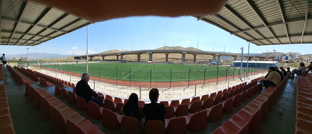 Menemen Asarlık Futbol Sahası 4
