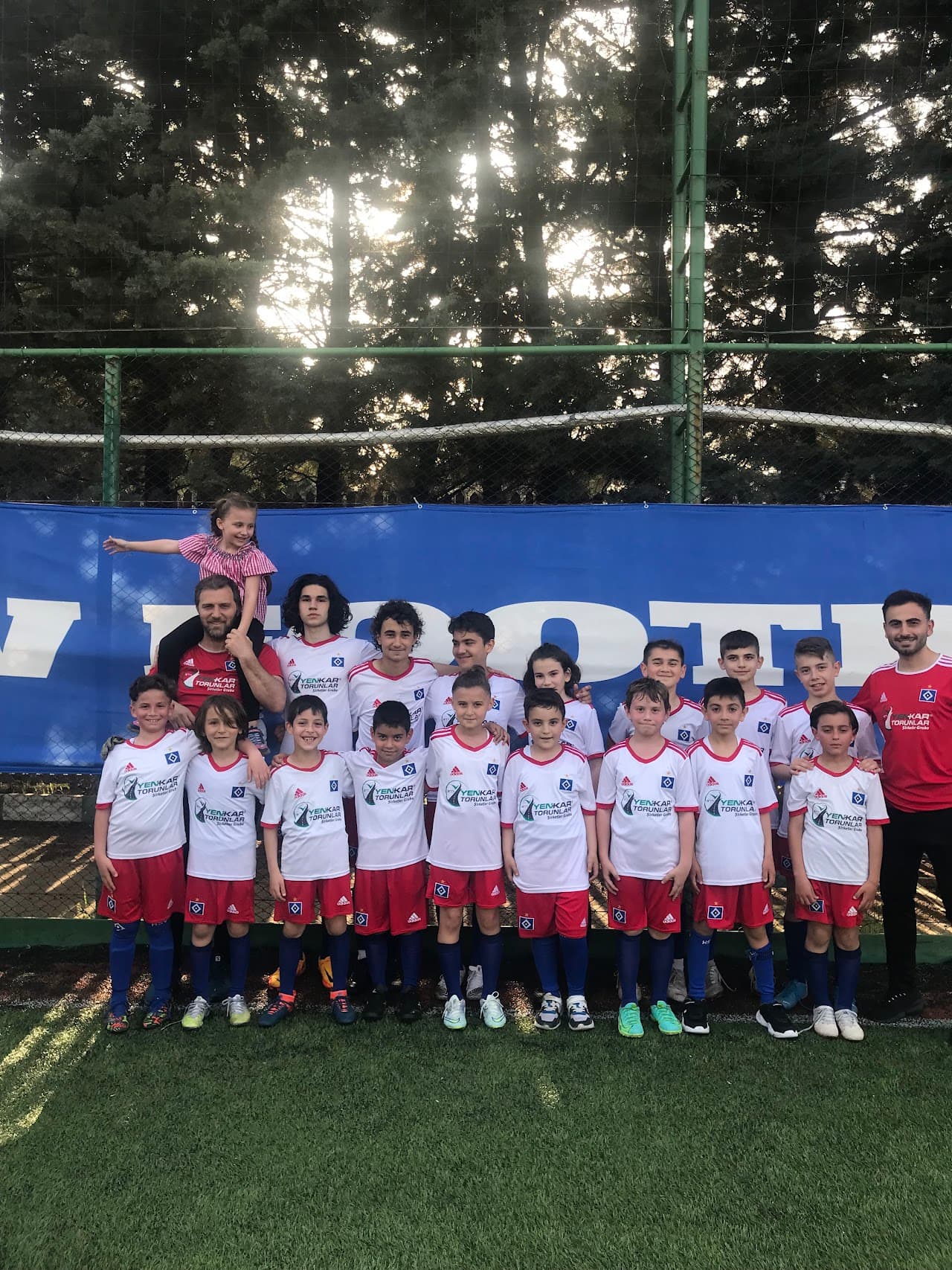 Yağmur halı saha 4