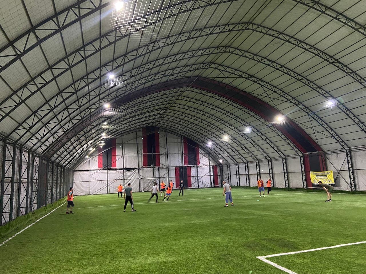 Öz-El Arena Halı Saha 3
