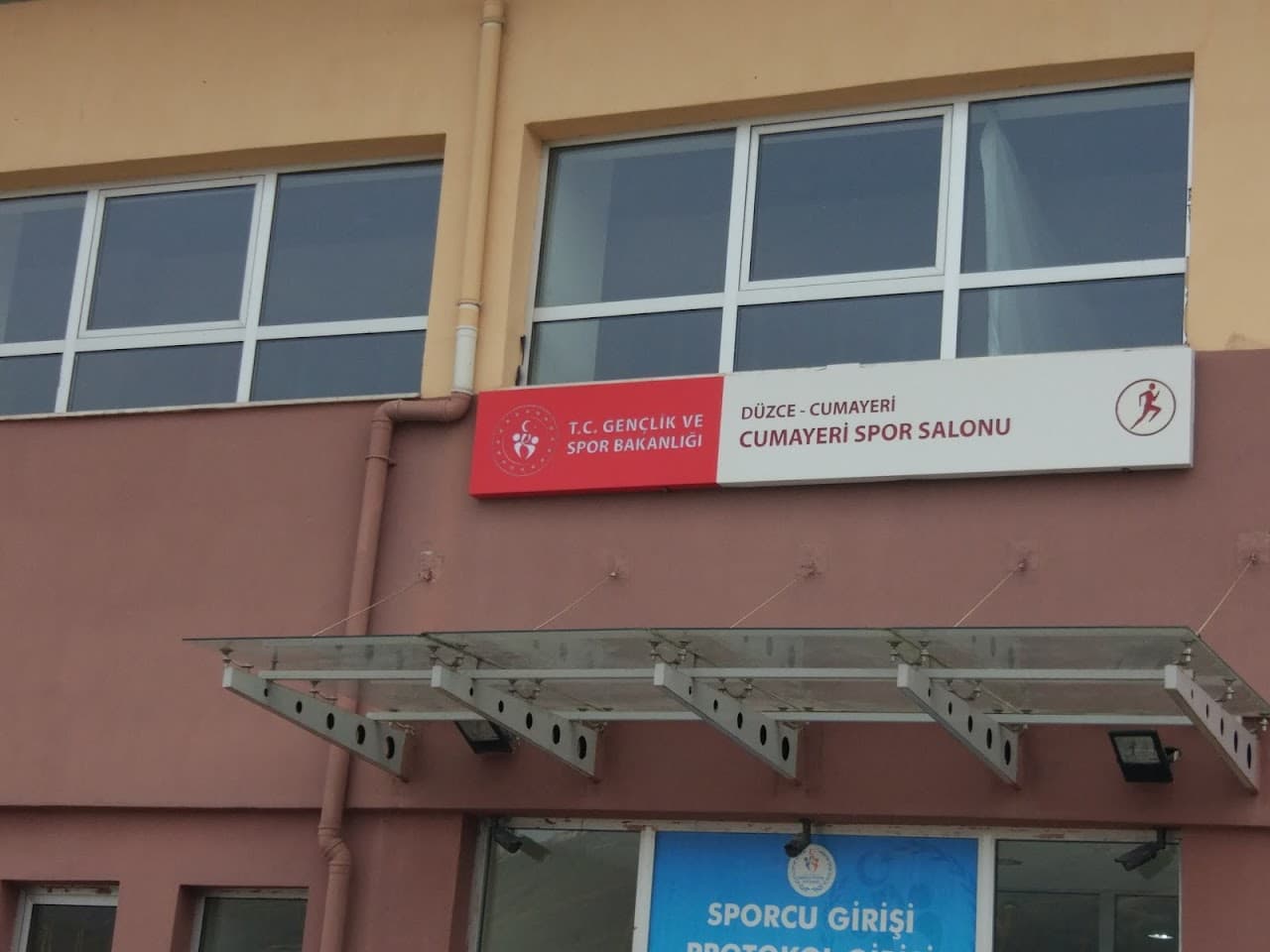 Futbol Sahası 2