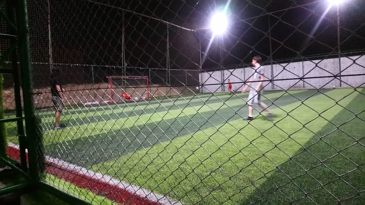 Şahinler Halı Saha 4