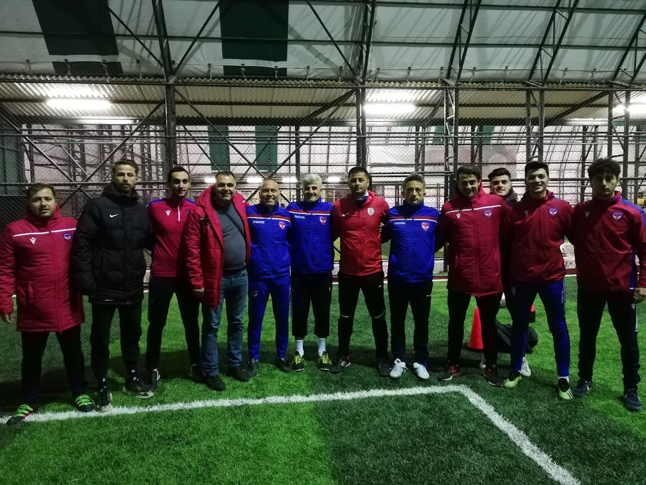 Niğde Anadolu FK Halı Saha 5