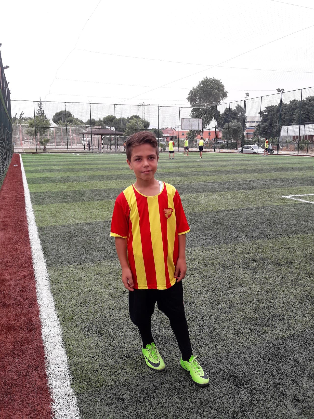 Menderes Halı Saha 3