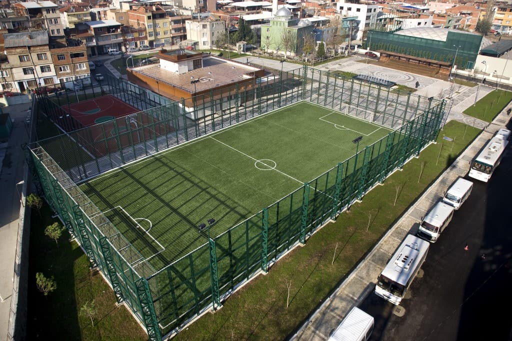 Çiftehavuzlar Spor Tesisleri Halısaha 3