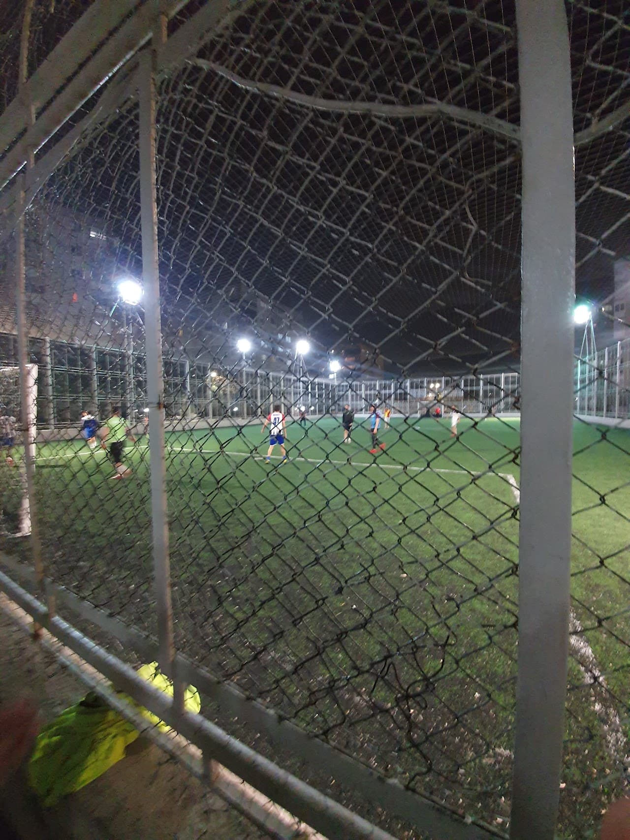 Gençlik Ve Spor Kulübü Çiçek Mahallesi Mini Halı Saha 2