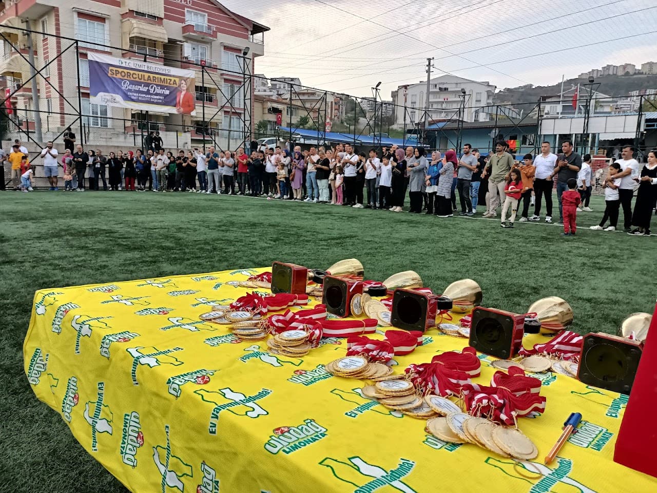 Yeşilova Mehmet Yılmaz Halı Saha Tesisleri 5