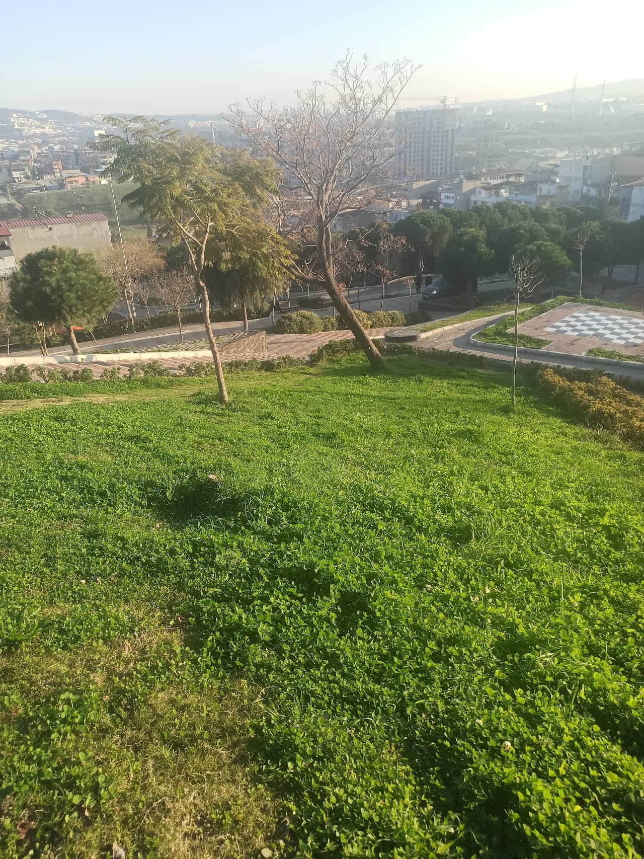 Peker Mahallesi Futbol Sahası 3