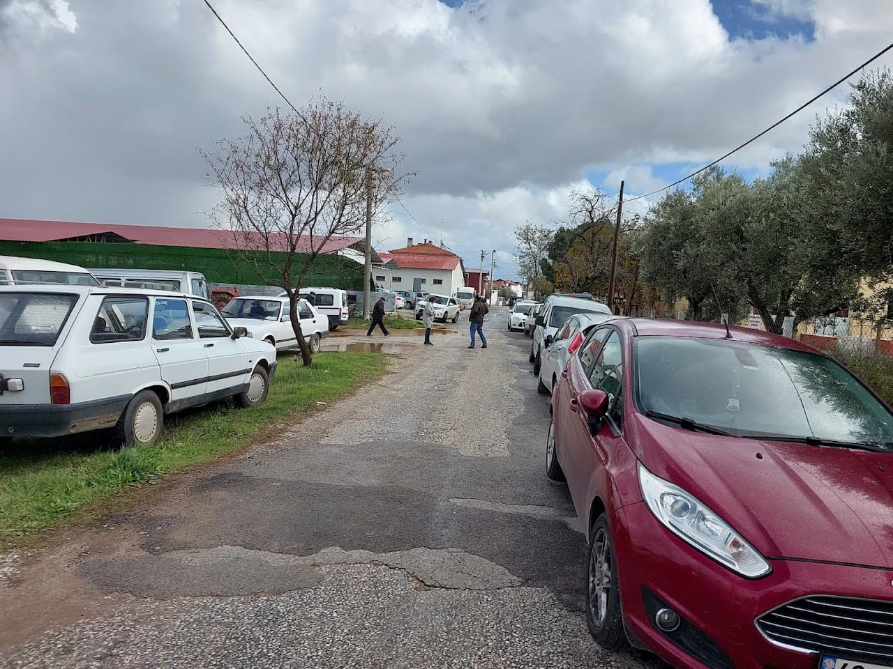 Yenice halısaha menteşe 2