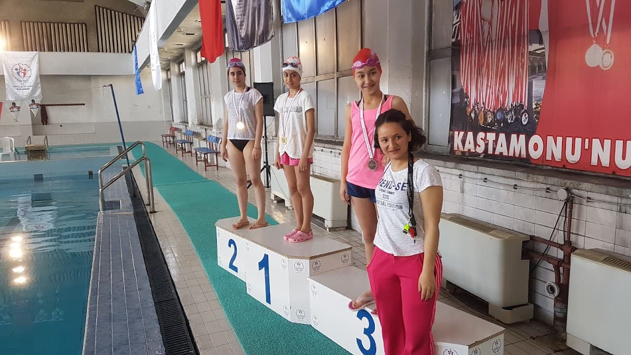 H. Tandoğan Spor Salonu 2