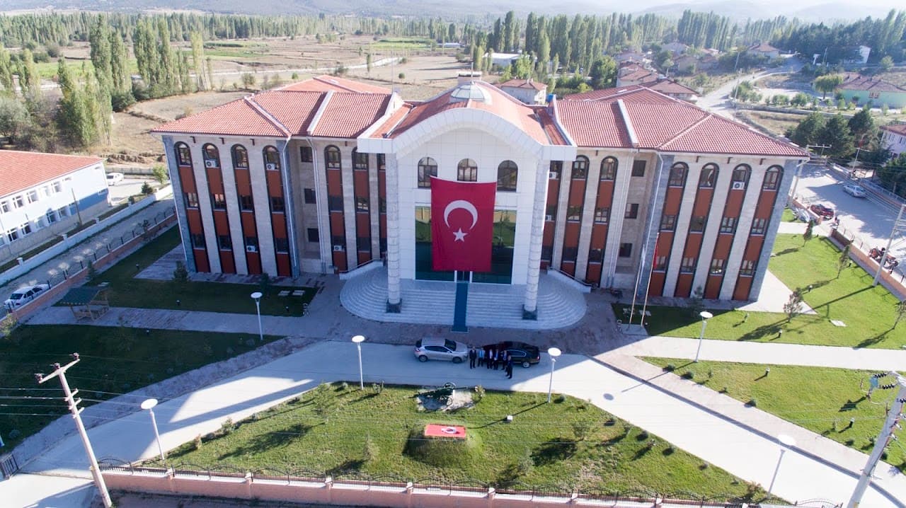 Sinanpaşa Kaymakamlığı