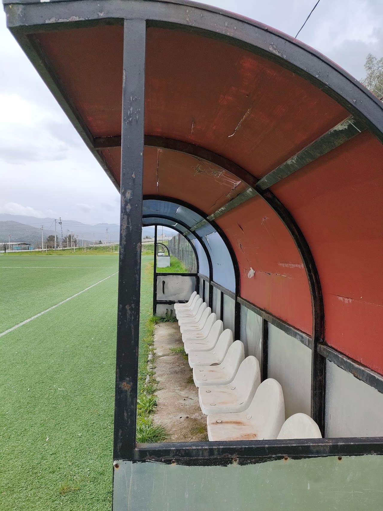 Karpuzlu Futbol Sahası 4