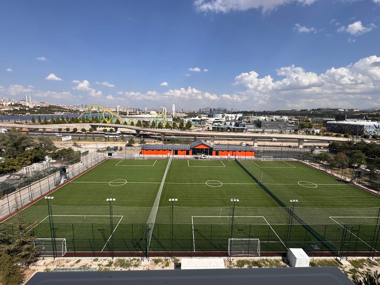ANKARA DEMİRSPOR HALISAHALARI 3