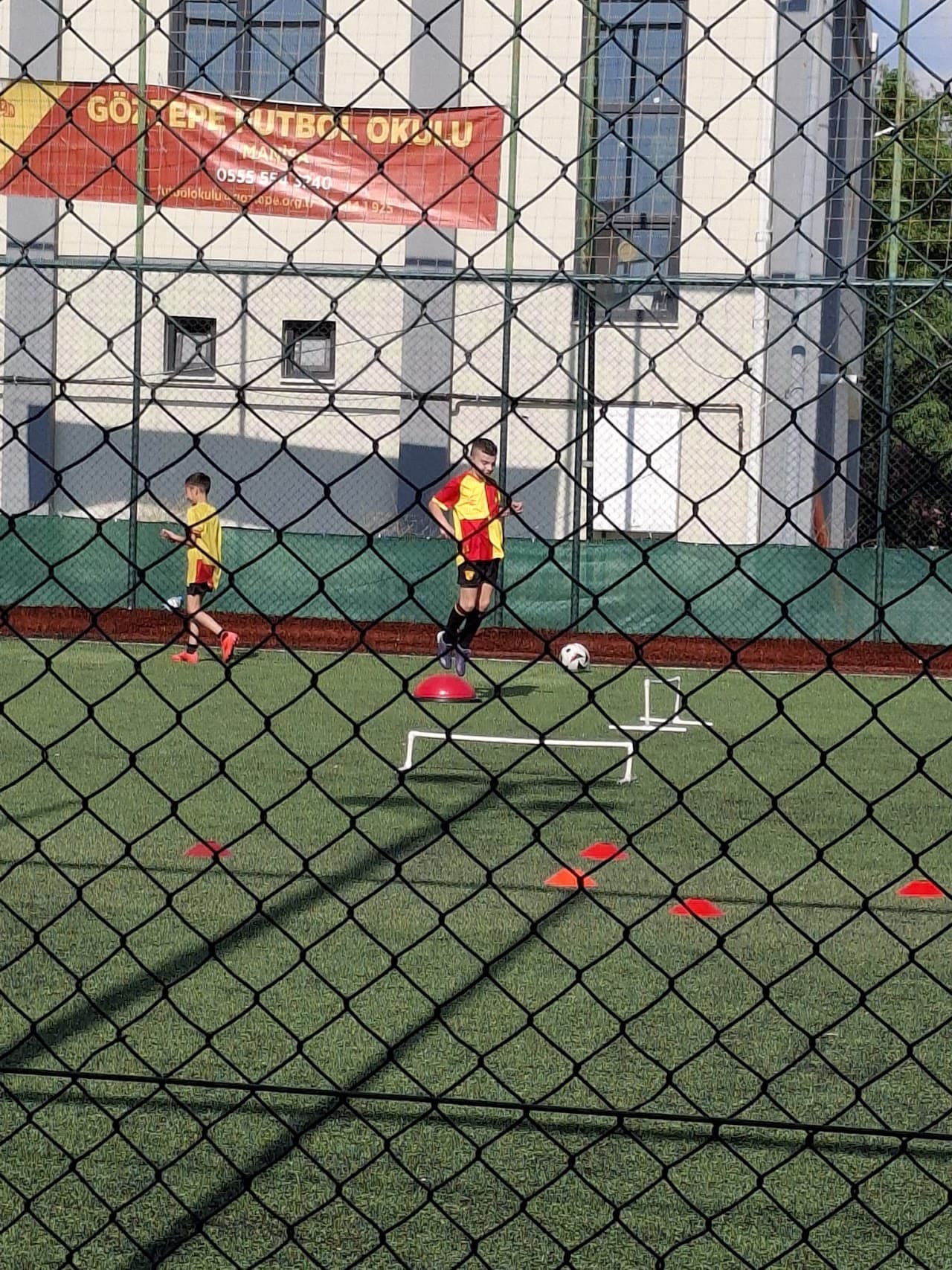 Olimpik Halı Saha 4