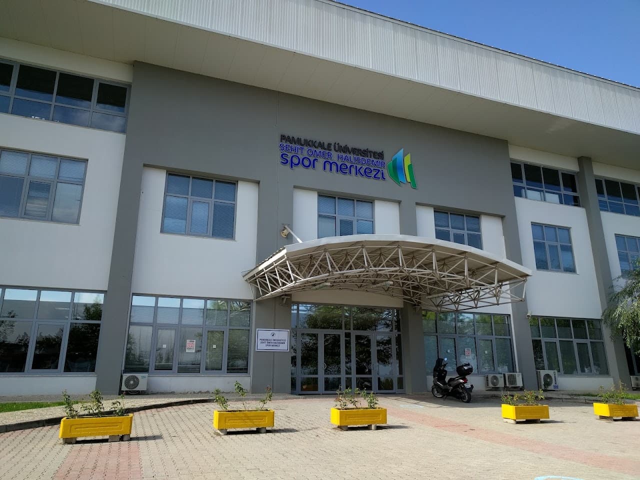 Pamukkale Üniversitesi Spor Bilimleri ve Teknolojisi Araştırma ve Uygulama Merkezi 3