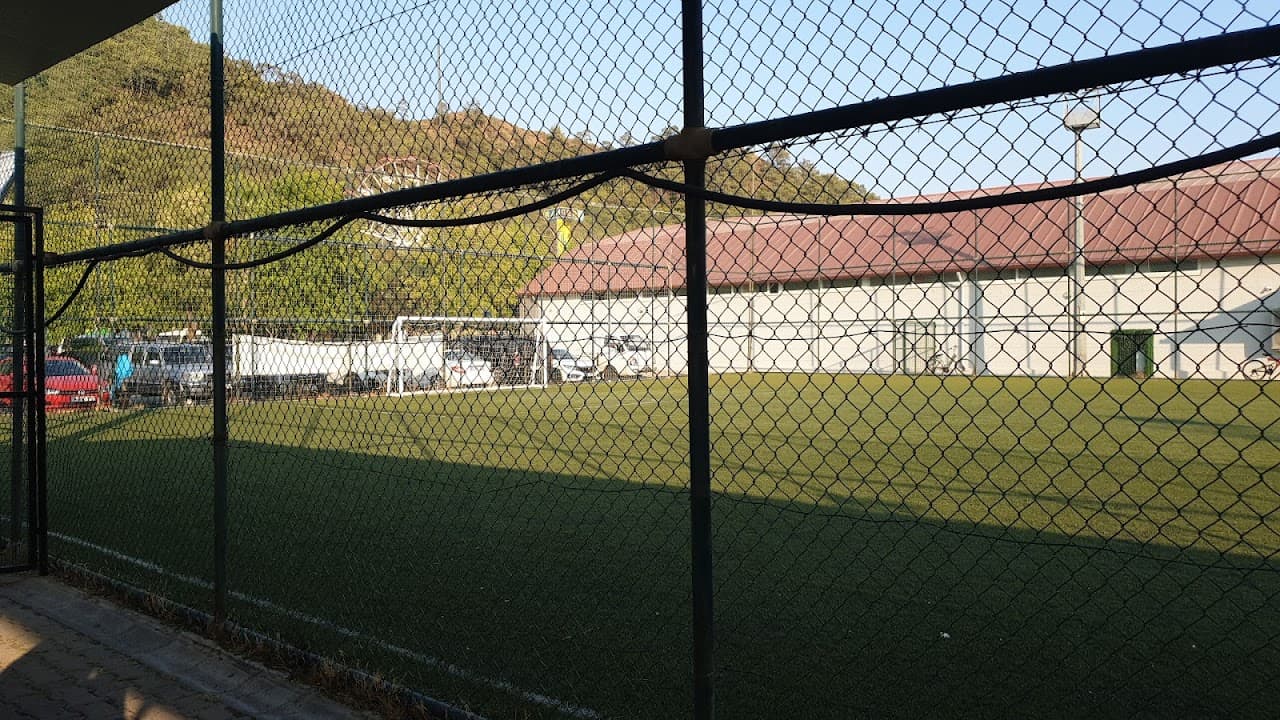 Halı Saha (4) 5