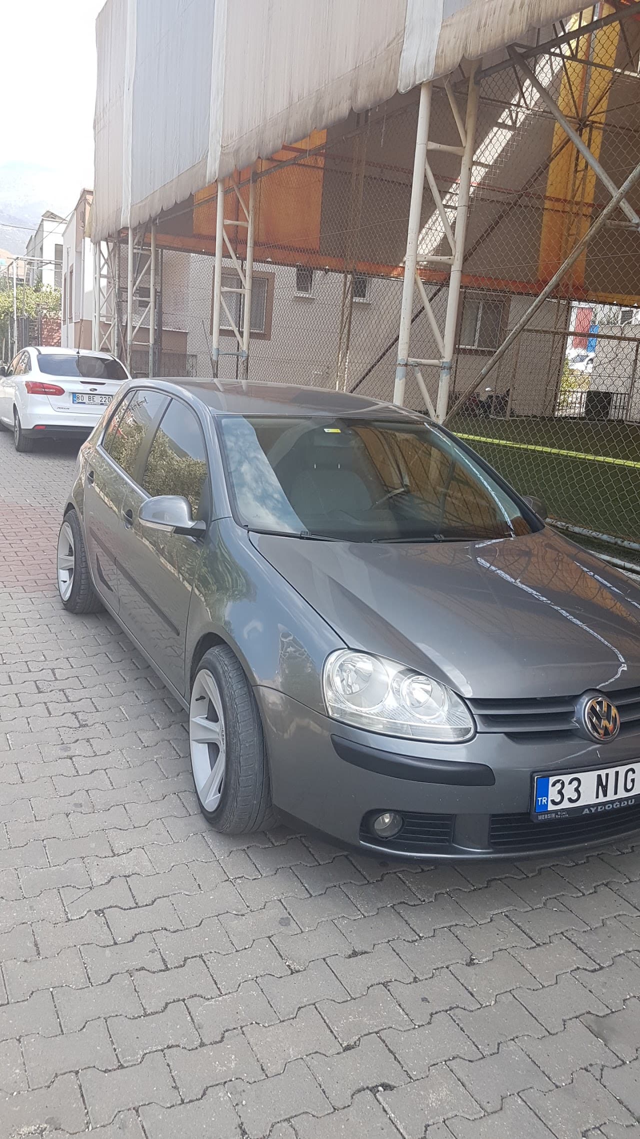 DOĞUKAN HALI SAHA 5