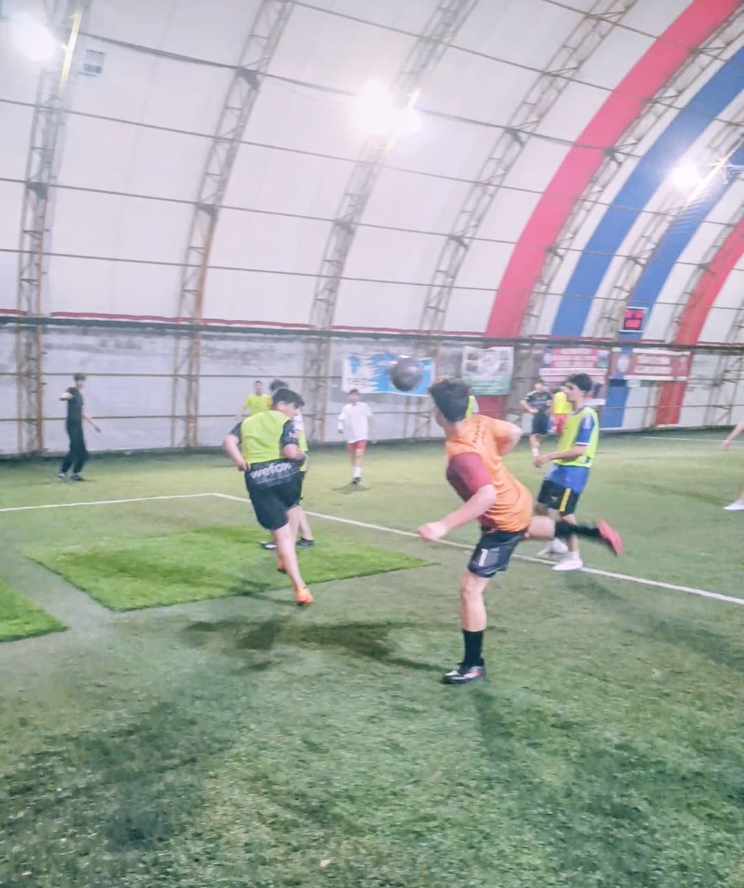 Futbol Sahası 3