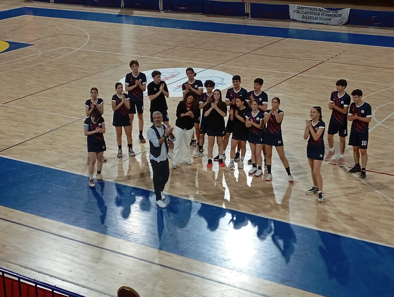 Halkapınar Spor Salonu 5