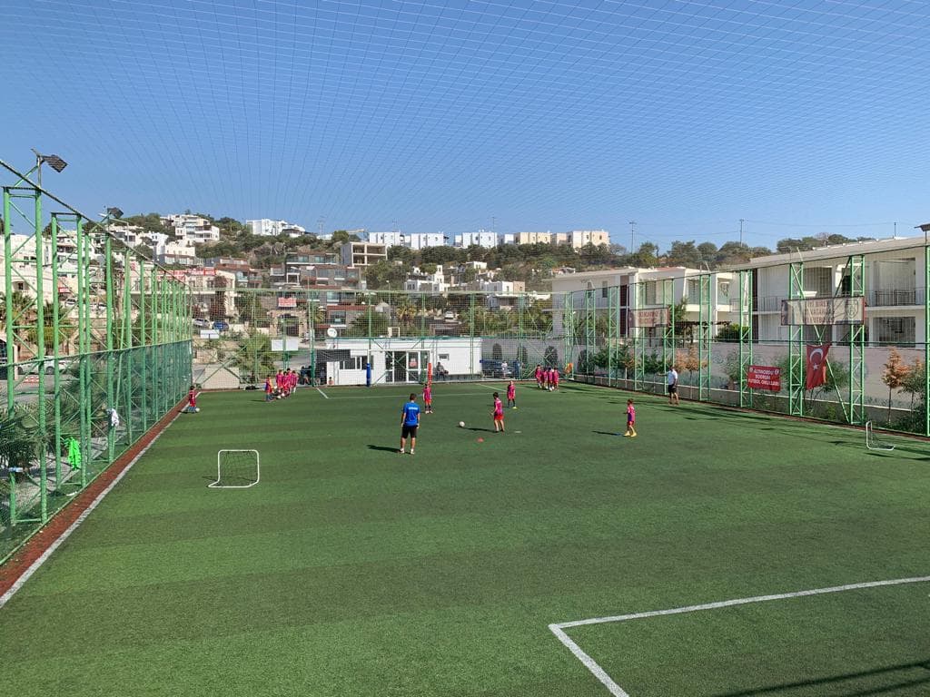 Özsert Spor Tesisleri
