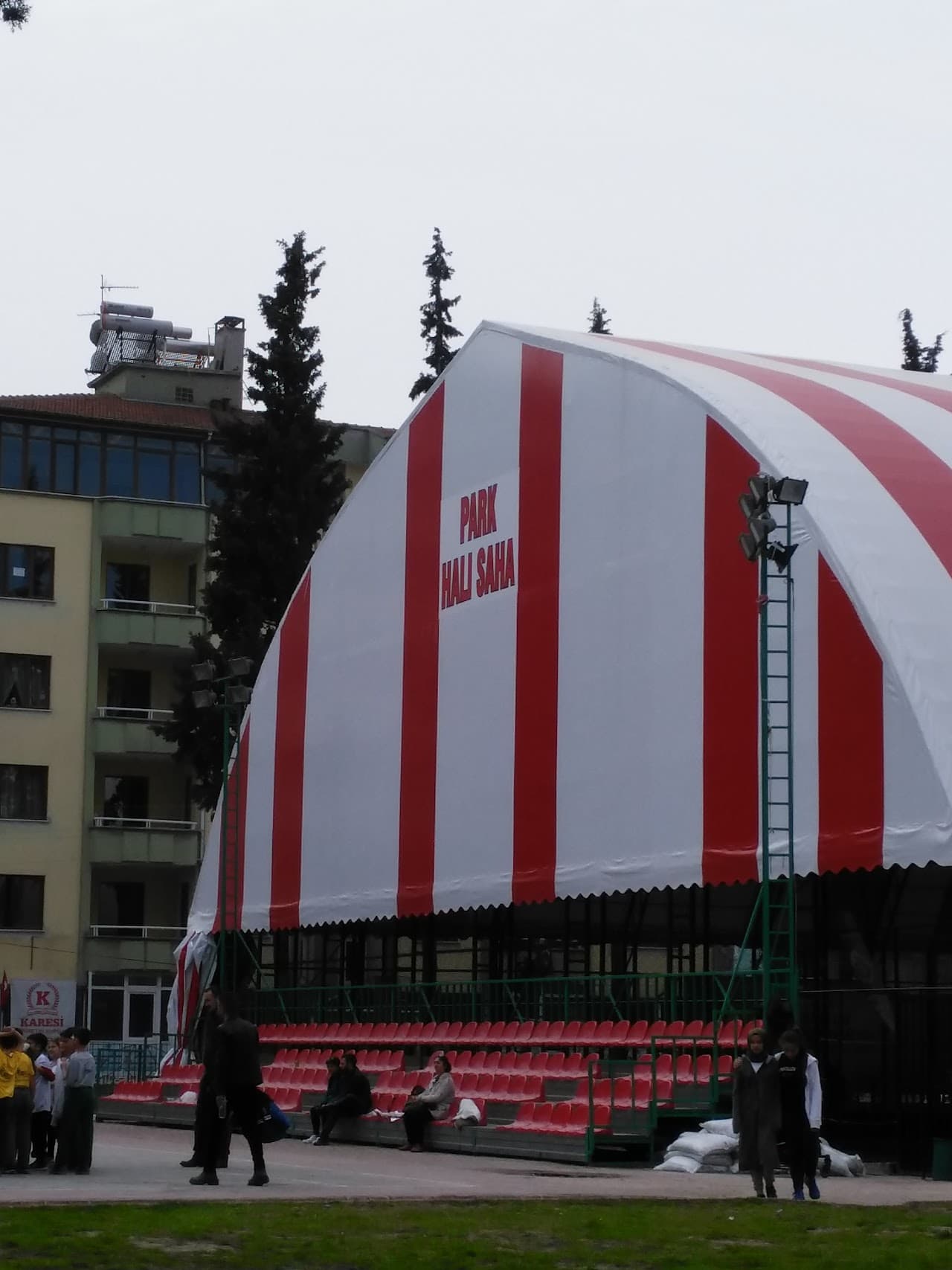 Park Halı Saha 5
