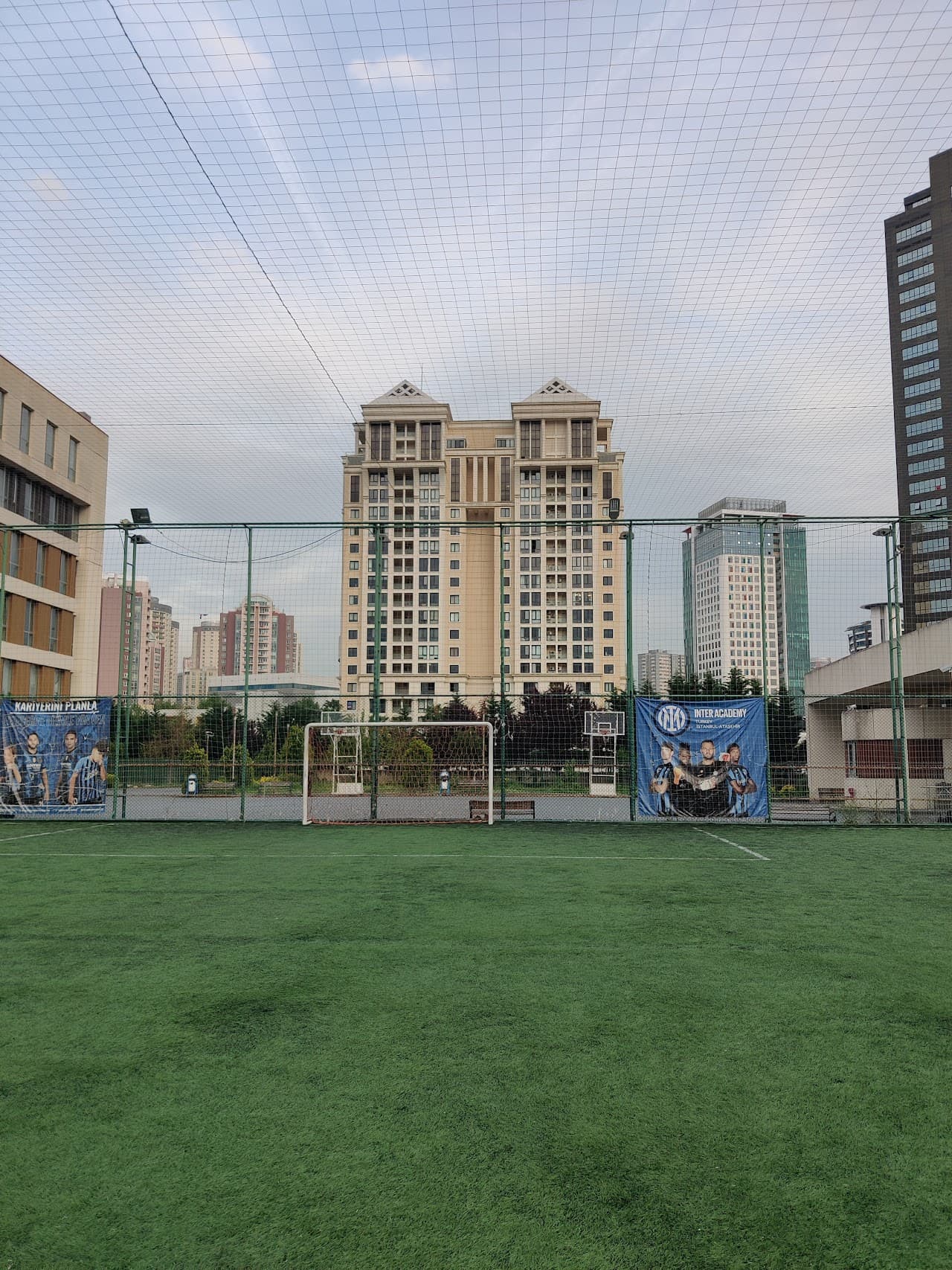 Futbol Merkezi Halı Saha 5