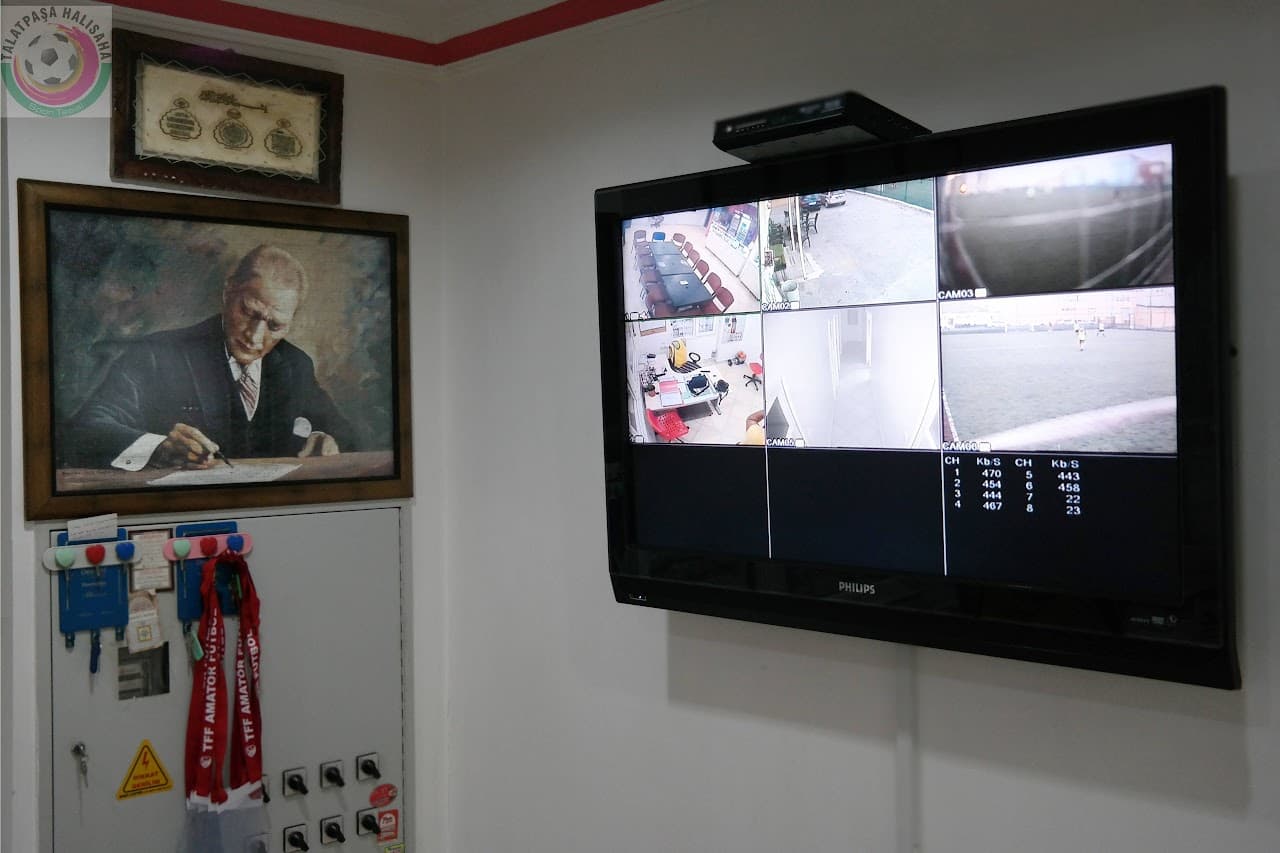 Talatpaşa Halı Saha Spor Tesisi 5