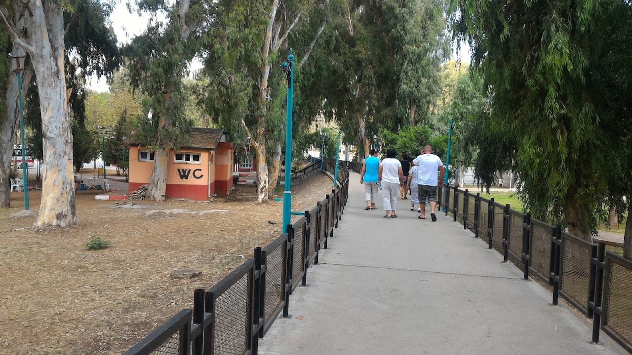 Kardeşler Halı Saha