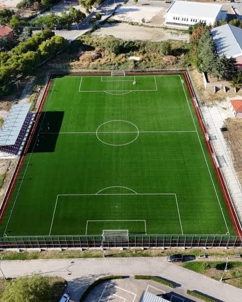 Futbol Sahası (2) 5