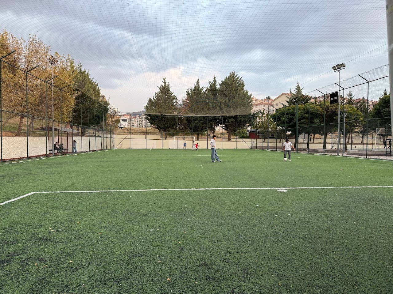 Halı Saha (4) 3