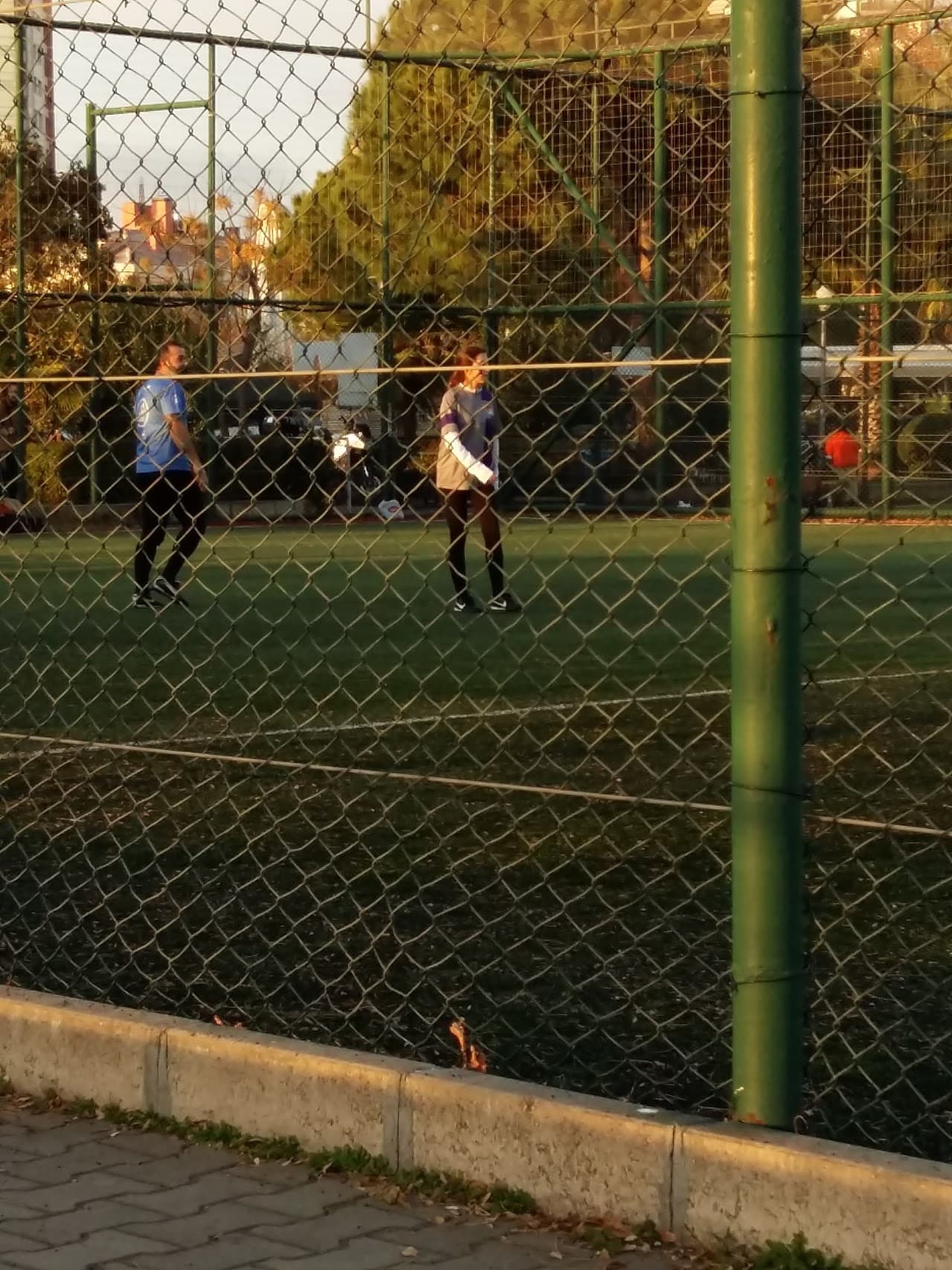 Futbol Sahası (2) 4