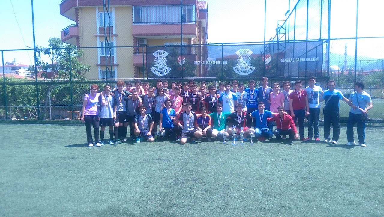 Elit akkonak Halı Saha 5
