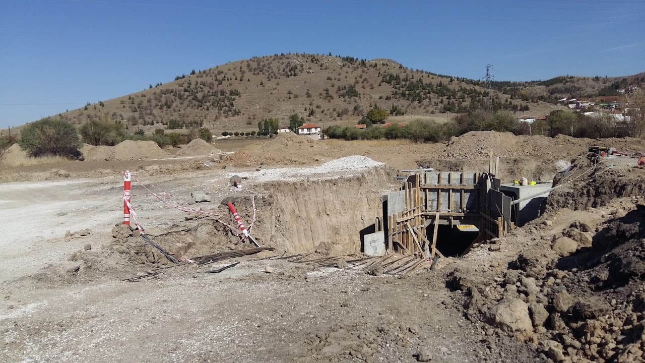 Ulukışla Halı Saha 4
