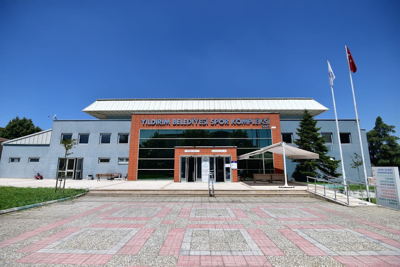 Yıldırım Belediyesi Yunus Emre Spor Kompleksi