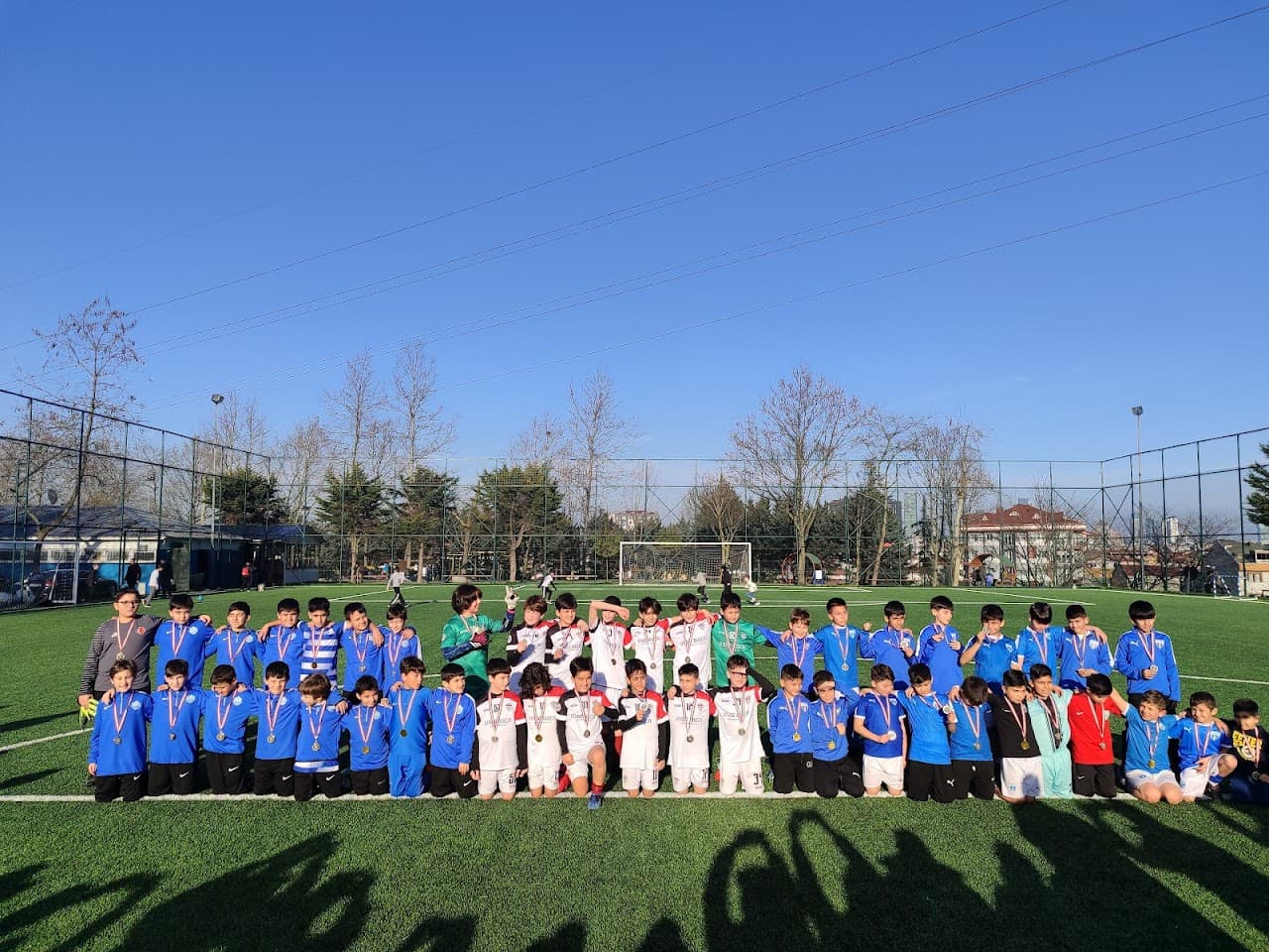 Demir Halı Saha 4