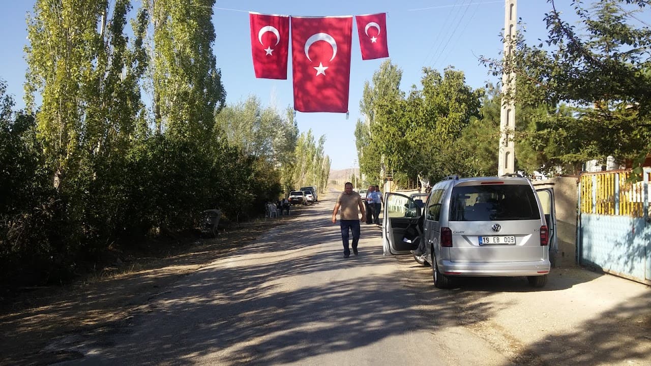 Futbol Sahası 4