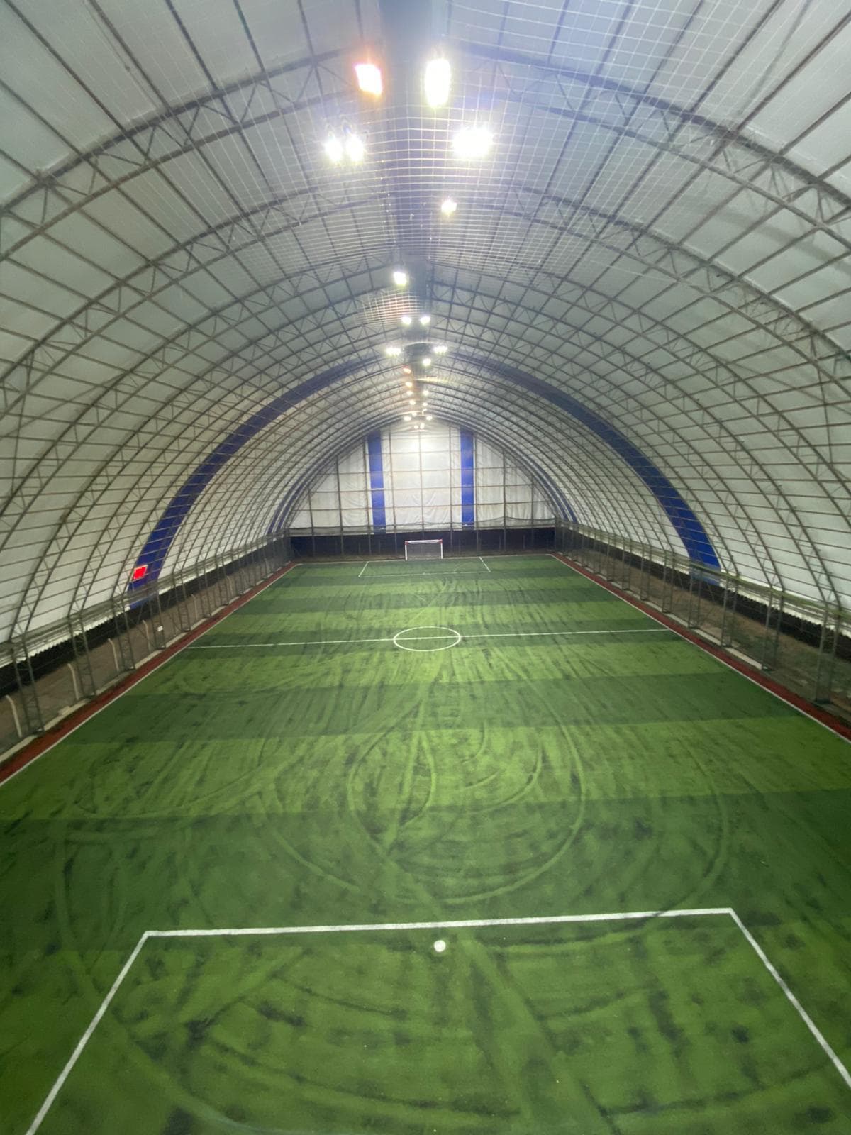 Şampiyon halı saha 5