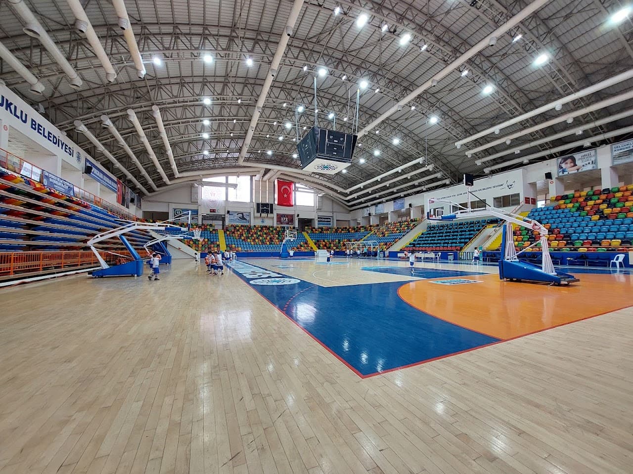 Selçuklu Belediyesi Uluslararası Spor Salonu
