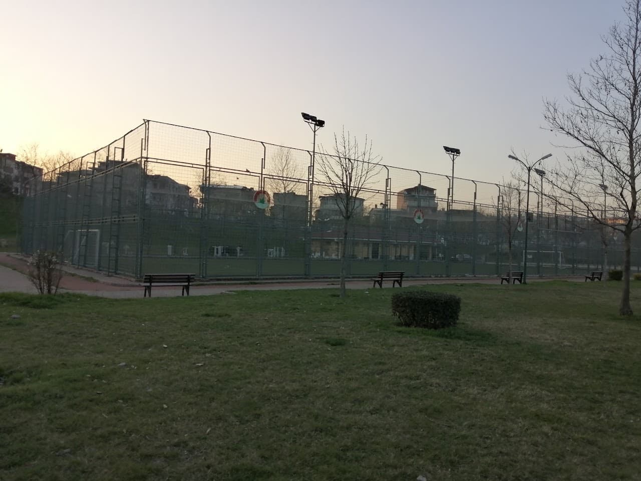 Altınokspor kulübü Halı Sahası