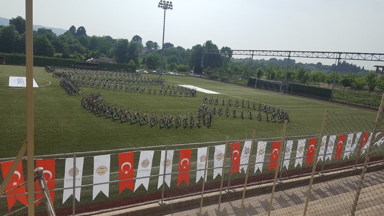 Başiskelesi Futbol Sahası 3